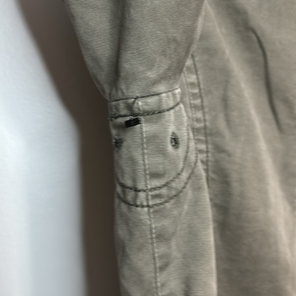 Abercrombie and Fitch Thinsulate Insulation Green Jacket - Preloved - Picture 6 of 16